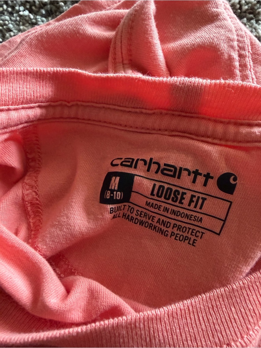 Women’s pink Carhartt T-shirt - Picture 3 of 3